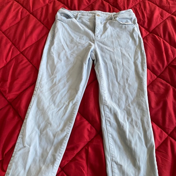 Chico Women’s Jeans - Picture 1 of 4